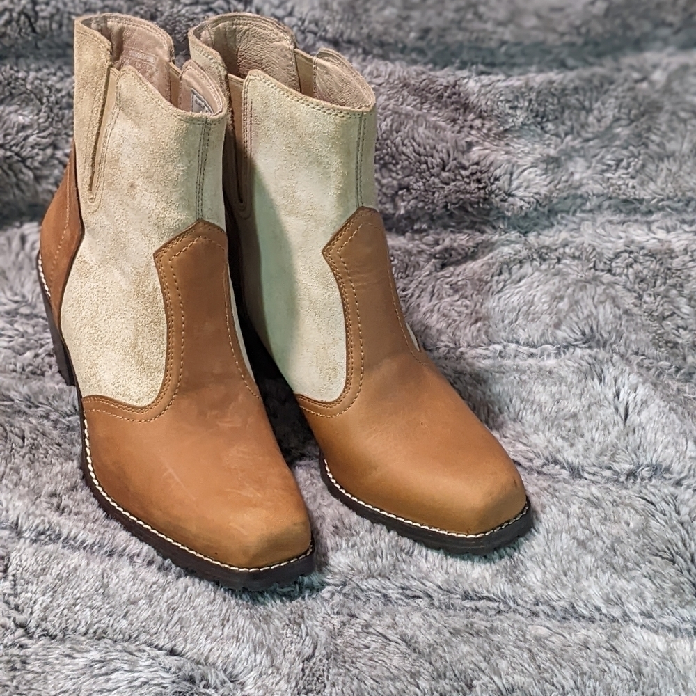 Woolrich's Kiva Ankle Boots Women's sz 8.5​​​​​​ - Picture 2 of 10